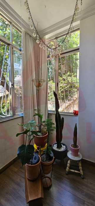 3ee71706-c346-4695-a6e8-4b5e10 - 3