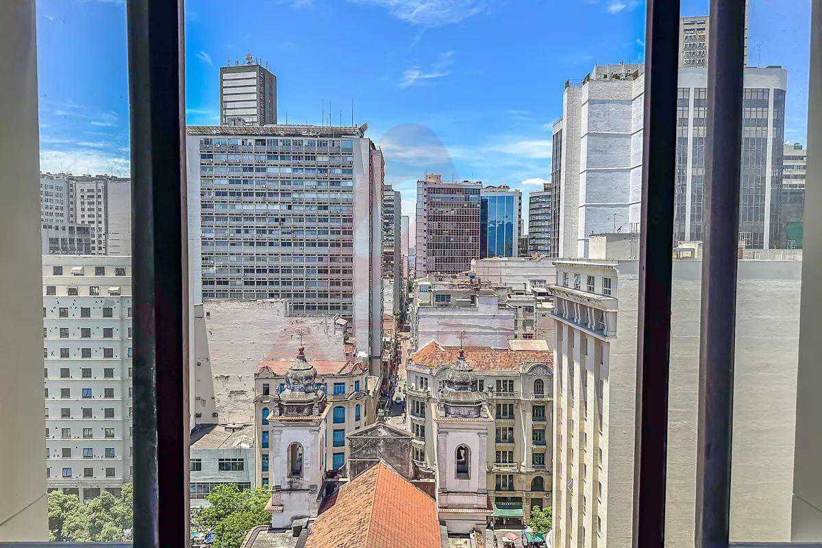 fadf29fd-d0a0-4605-ac77-10afdb - 21