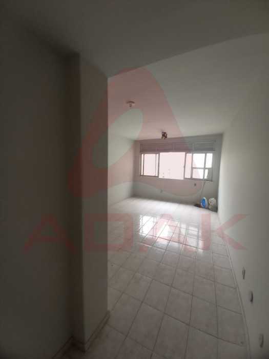 0a0b7058-e1ae-48e1-a6d2-c3190b - 1