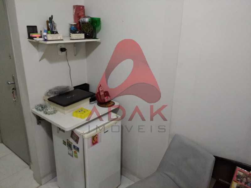 37e8cade-4bf4-49c0-829a-209513 - 11
