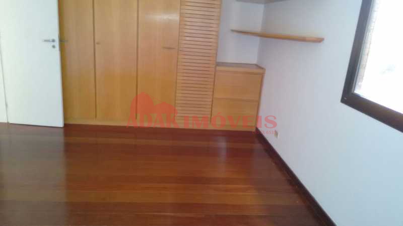 1ebd2b76-cc41-48a0-824f-d07ccf - 3