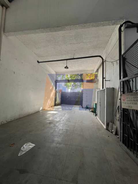 Conheça WhatsApp Image 2025-02-13 at 1 do imóvel - Galpão 400m² para venda e aluguel Rua Bernardo de Figueiredo, Penha, Rio de Janeiro - R$ 1.090.000 - PCGA00014 - 8 WhatsApp Image 2025-02-13 at 1 - 8