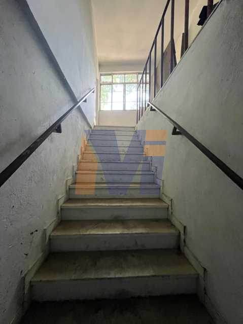 Conheça WhatsApp Image 2025-02-13 at 1 do imóvel - Galpão 400m² para venda e aluguel Rua Bernardo de Figueiredo, Penha, Rio de Janeiro - R$ 1.090.000 - PCGA00014 - 10 WhatsApp Image 2025-02-13 at 1 - 10
