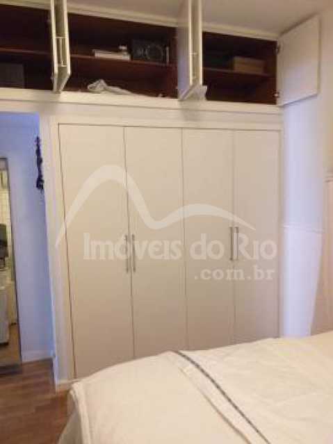 Conheça PHOTO-2022-07-29-15-57-52 do imóvel - Apartamento com 150m, 4 quartos e 1 vaga, a venda em ótima transversal no Leblon. - APLE0235P - 12 PHOTO-2022-07-29-15-57-52 - 12
