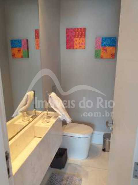 Conheça PHOTO-2022-07-29-15-57-54 1 do imóvel - Apartamento com 150m, 4 quartos e 1 vaga, a venda em ótima transversal no Leblon. - APLE0235P - 14 PHOTO-2022-07-29-15-57-54 1 - 14