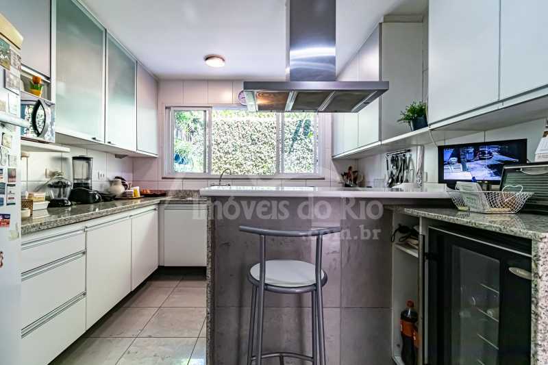 Conheça AP_PACHECOLEÃO_DANI_LCMF-01.0 do imóvel - Maravilhosa casa em condomínio fechado, com 332m, 4 quartos e piscina, a venda no Jardim Botânico. - CAJB0050 - 26 AP_PACHECOLEÃO_DANI_LCMF-01.0 - 26