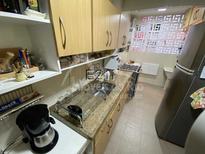 Conheça IMG_6810 do imóvel - Apartamento de 3 quartos com vaga, a venda no Leblon. - APLE0410P - 13 IMG_6810 - 13