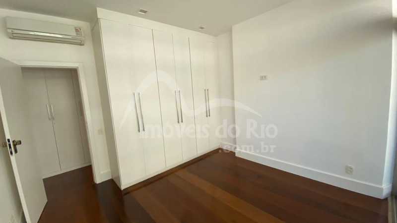 Conheça PHOTO-2023-06-05-17-11-31 do imóvel - Apartamento com varandão, 146m, 3 quartos e vaga, a venda na Lagoa. - APLA0163P - 15 PHOTO-2023-06-05-17-11-31 - 15