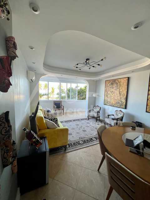Conheça PHOTO-2023-05-27-21-19-31_3 do imóvel - Apartamento com 150m, 3 suítes e 2 vagas, a venda na Av Atlântica. - APCO0610P - 4 PHOTO-2023-05-27-21-19-31_3 - 4