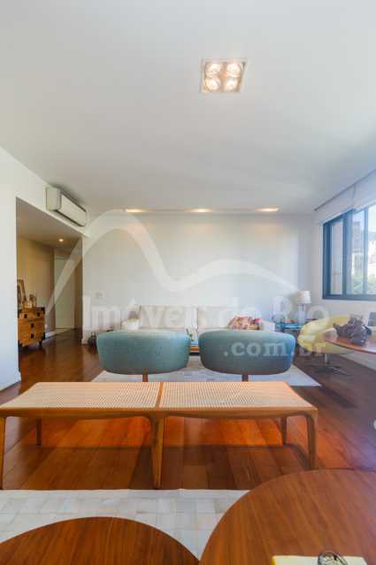 Conheça PHOTO-2023-06-30-21-57-38 1 do imóvel - Apartamento 4 quartos à venda Jardim Botânico, Rio de Janeiro - R$ 4.250.000 - APJB0184P - 2 PHOTO-2023-06-30-21-57-38 1 - 2