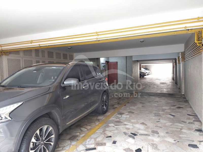Conheça 3981555223 do imóvel - Apartamento com 170m, 3 quartos e 2 vagas, a venda no Leblon. - APLE0352P - 21 3981555223 - 21