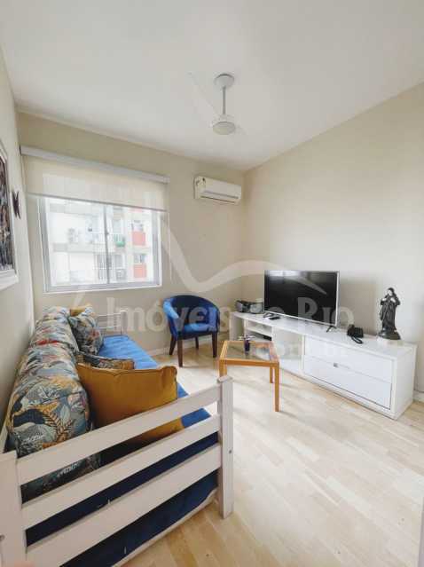 Conheça photo-output_2 4. do imóvel - Apartamento com 90m, varanda, 2 quartos e vaga, em prédio com infra, no Leblon - APLE0629P - 11 photo-output_2 4. - 11