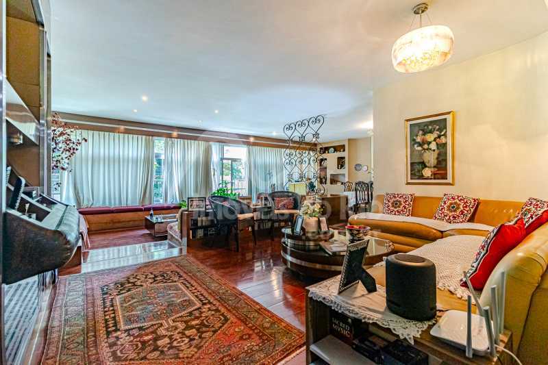 Conheça AP_ARI~1 do imóvel - Apartamento com 200m, 4 quartos e 1 vaga, na quadra da praia, no Leblon. - APLE0718 - 1 AP_ARI~1 - 1