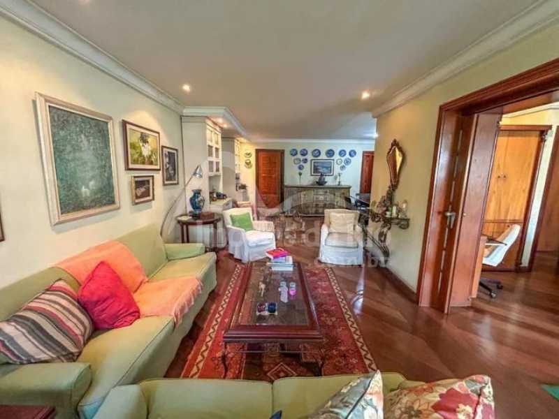 Conheça PHOTO-2024-10-22-12-18-15 2 do imóvel - Apartamento com 151m, 3 quartos e 2 vagas, a venda no Leblon. - APLE0748p - 5 PHOTO-2024-10-22-12-18-15 2 - 5