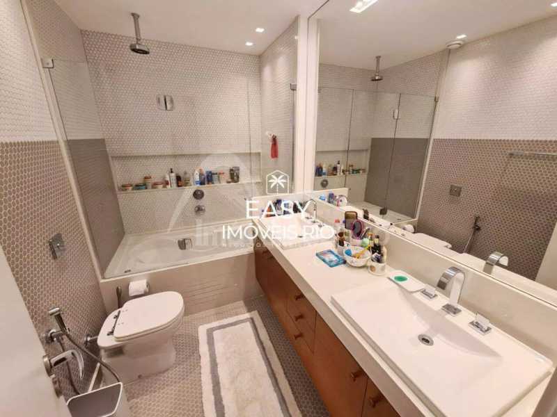 Conheça 8 4 do imóvel - Apartamento com 141m, 3 quartos e vaga, a venda no leblon. - APLE0998P - 10 8 4 - 10