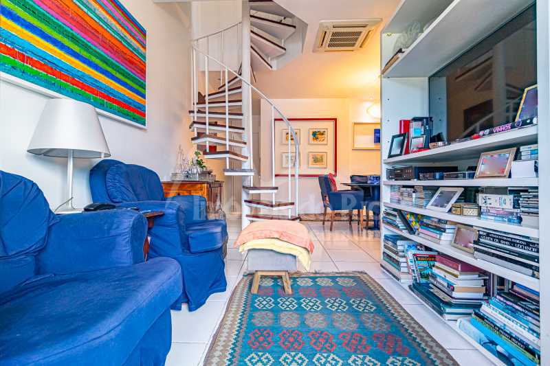 Conheça . do imóvel - Cobertura com 115m, com piscina, 1 quarto e vista livre, a venda em prédio com infra, no Leblon - COLE0618 - 18 . - 18