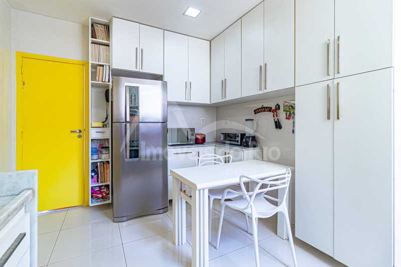 Conheça AP_RE_COPACABANA_ID_LCMF_22.01 do imóvel - Apartamento com 123m, 2 quartos, a venda no Posto 6. - APCO1195P - 24 AP_RE_COPACABANA_ID_LCMF_22.01 - 24