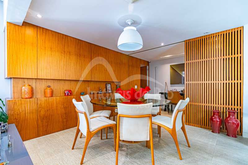 Conheça . do imóvel - Apartamento com 127m, 2 quartos + escritório e vaga, a venda na quadra da praia, em Copacabana. - APCO1318 - 5 . - 5