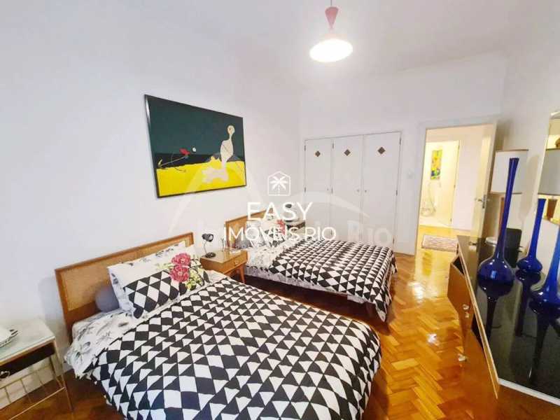 Conheça 16 do imóvel - Apartamento com 265m, 4 quartos e 2 vagas, a venda no Posto 6 - APCO1198P - 9 16 - 9