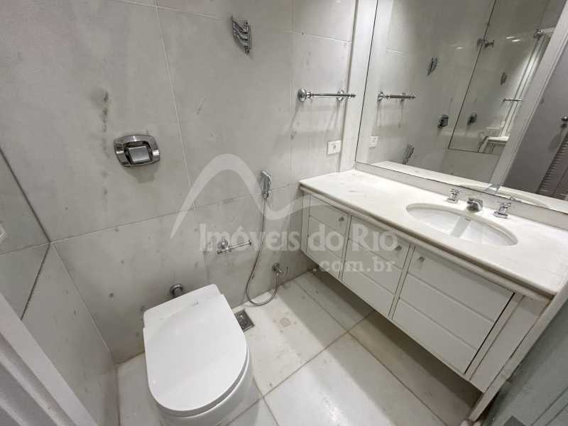 Conheça PHOTO-2025-05-08-10-57-02 6 do imóvel - Apartamento com 140m, 2 suítes e vaga, a venda em Ipanema. - APIP1215P - 5 PHOTO-2025-05-08-10-57-02 6 - 5
