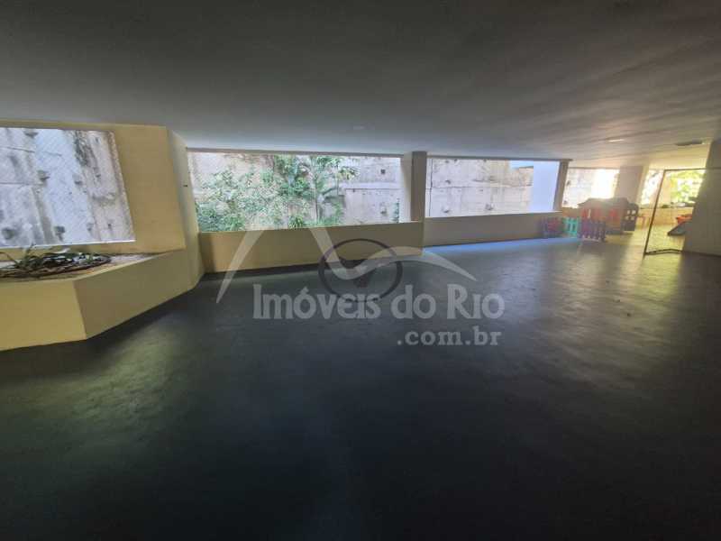 Conheça IMG_8423 do imóvel - Apartamento com 89m, varanda com vista verde, 2 quartos e 2vagas, a venda em Copacabana. - APCO1476P - 23 IMG_8423 - 23