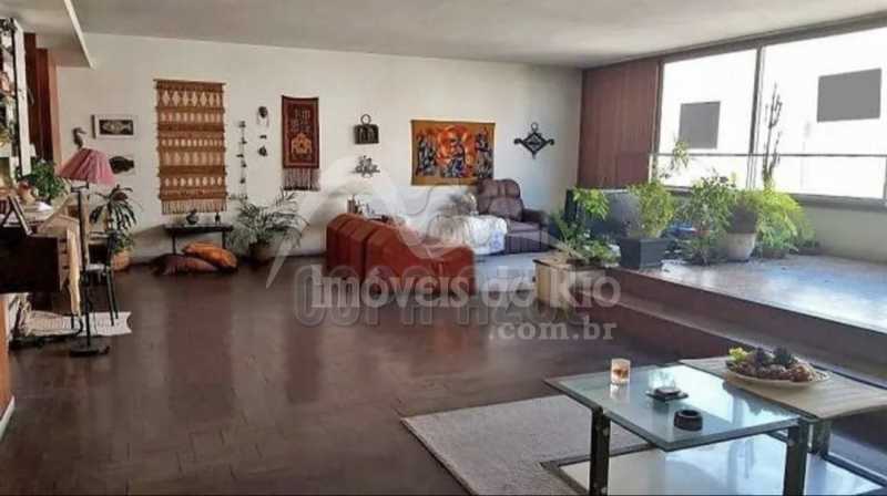 Conheça PHOTO-2025-06-05-13-02-342 do imóvel - Apartamento com 210m, 4 quartos e vaga, a venda no Posto 6. - APCO1351P - 2 PHOTO-2025-06-05-13-02-342 - 2