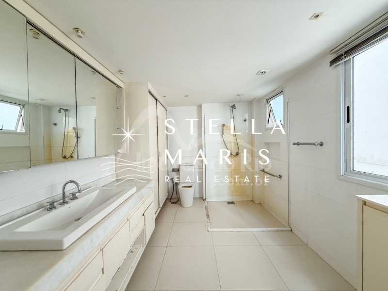 Conheça IMG_1568 do imóvel - Apartamento com 225m, 3 quartos com 4 vagas e infra, a venda em Ipanema. - APIP1224P - 13 IMG_1568 - 13