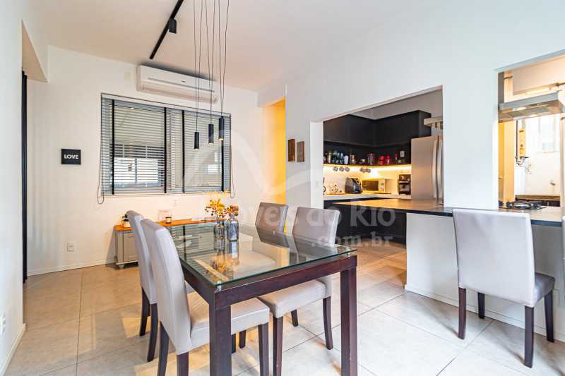 Apartamento com 90m, 3 quartos e vaga, a venda em Botafogo. - APBO1028P