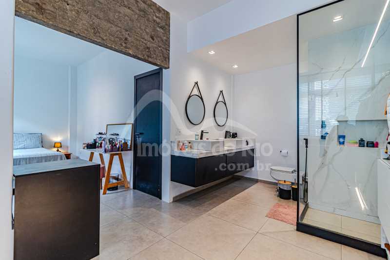 Apartamento com 90m, 3 quartos e vaga, a venda em Botafogo. - APBO1028P