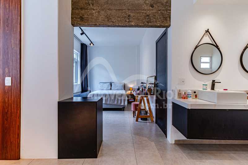 Apartamento com 90m, 3 quartos e vaga, a venda em Botafogo. - APBO1028P