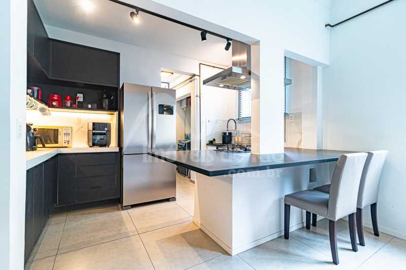 Apartamento com 90m, 3 quartos e vaga, a venda em Botafogo. - APBO1028P