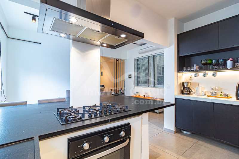 Apartamento com 90m, 3 quartos e vaga, a venda em Botafogo. - APBO1028P