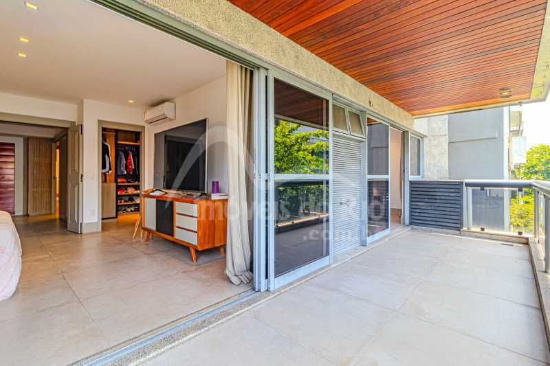 Cobertura com 659m, 4 suítes e 3 vagas, à venda no quadrilátero de Ipanema. - COIP0918