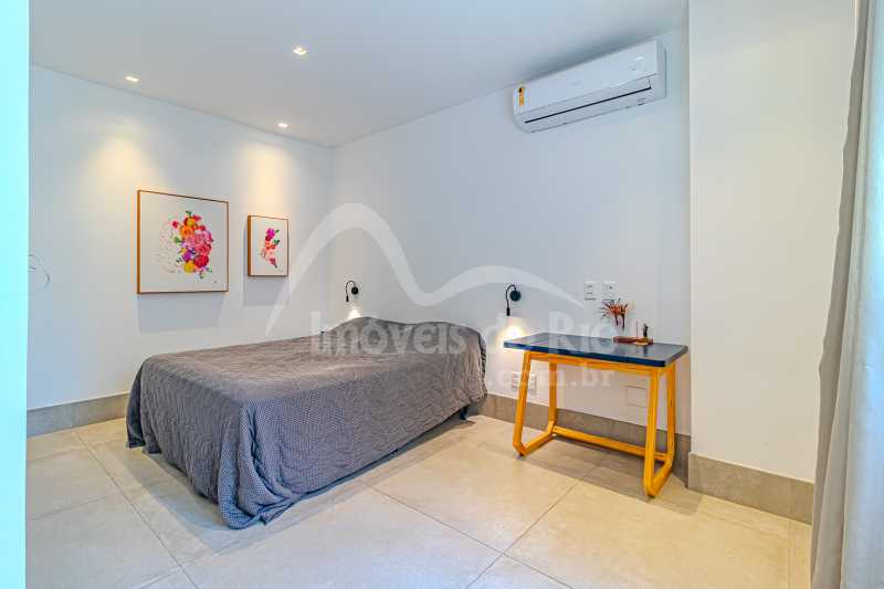 Cobertura com 659m, 4 suítes e 3 vagas, à venda no quadrilátero de Ipanema. - COIP0918