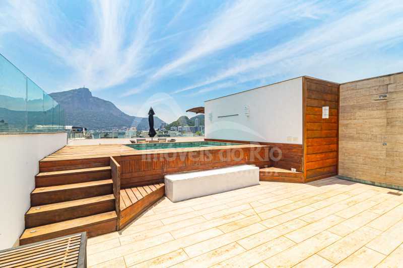 Cobertura com 659m, 4 suítes e 3 vagas, à venda no quadrilátero de Ipanema. - COIP0918