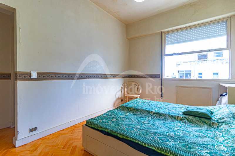 Apartamento com 123m, 3 quartos e vaga, a venda no Leblon. - APLE0962P