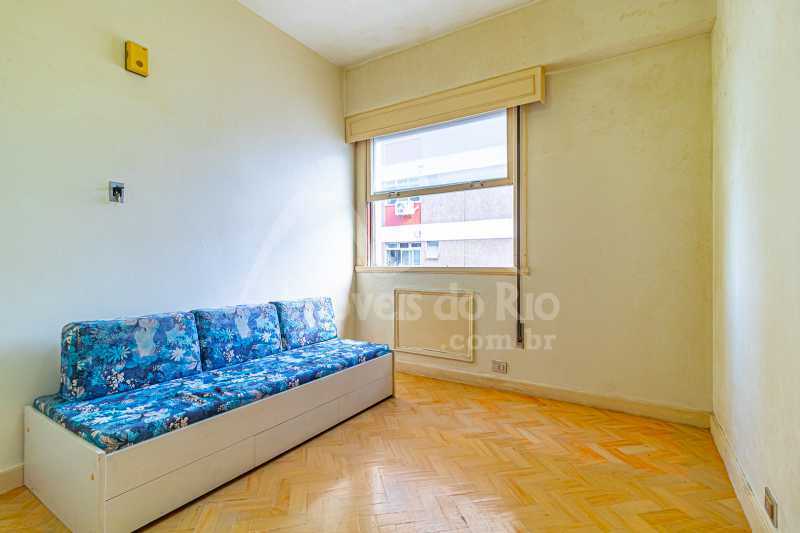 Apartamento com 123m, 3 quartos e vaga, a venda no Leblon. - APLE0962P