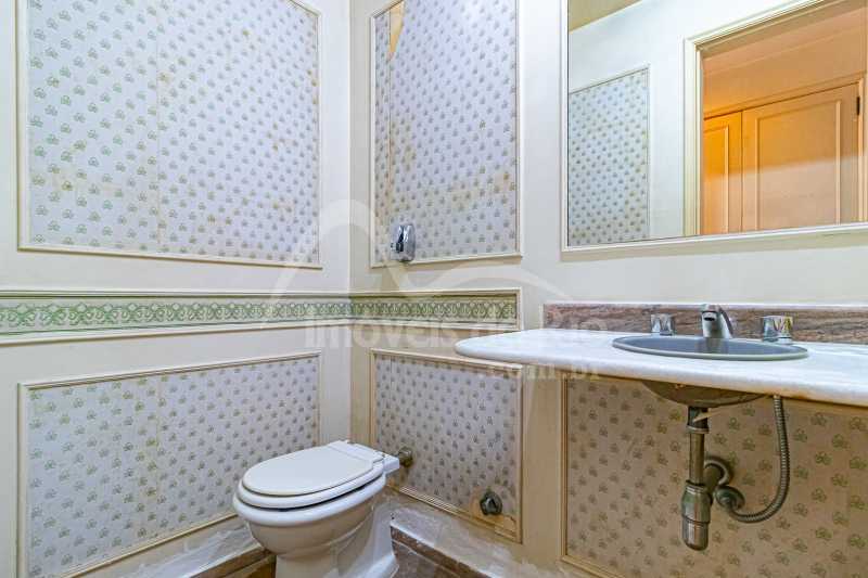 Apartamento com 123m, 3 quartos e vaga, a venda no Leblon. - APLE0962P