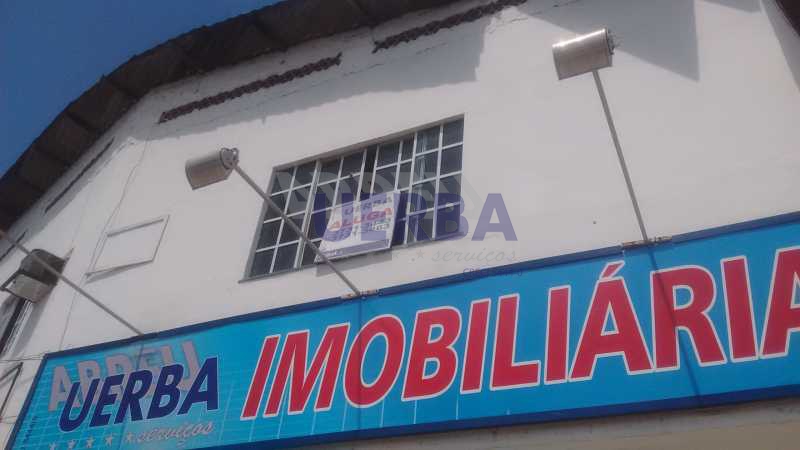 Janela vista da rua - 1
