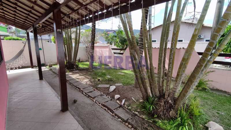 e184c850-e346-4770-a8b4-3c68af - 18