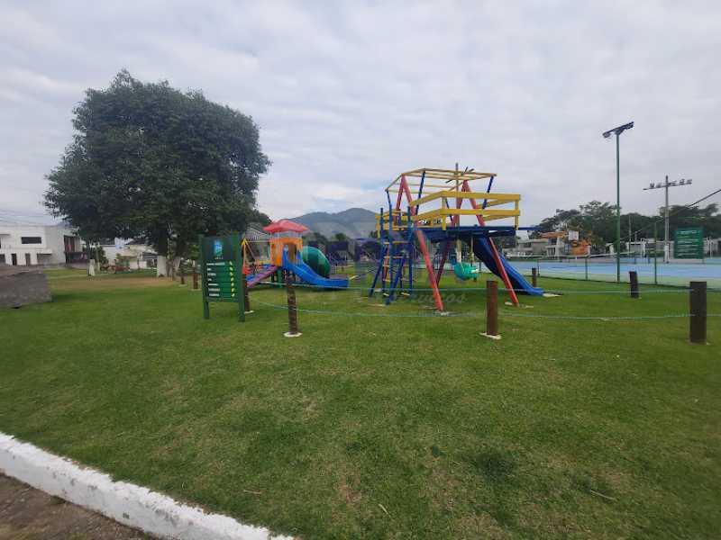 ÁREA DO CONDOMÍNIO - 8