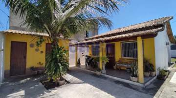 Ótima localização - Casa à venda a 3 minutos da praia de Itaipuaçu - CECA20971