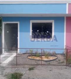 Ótima localização - CASA EM CONDOMÍNIO EM MARICÁ COM SUÍTE - CECN20050