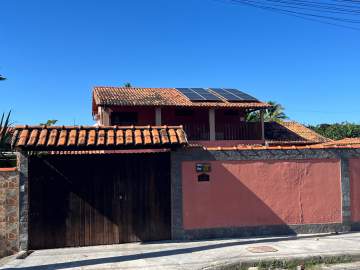 Oportunidade - Casa à venda com 4 quartos em Maricá - CECA40120