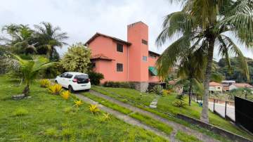 Imperdível - Casa de 3 quartos no condado de Maricá - CECA30593