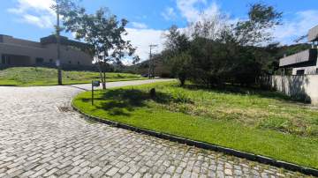 Condomínio Condomínio Jardim Ubá - Oportunidade - Terreno a venda no Condomínio Jardim Ubá - CELT00071