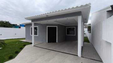 Casa moderna com fino acabamento a 300m da Lagoa da Amendoeira – conforto, espaço e localização privilegiada - CECA30596