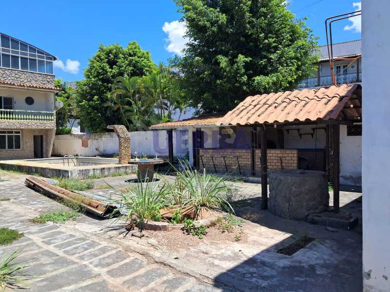 e03a0bb8-8597-4f7b-9fc0-ecaebe - 4