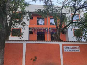 Ótima localização - Flat moderno em condomínio com lazer completo no Condado, Maricá - aluguel com condomínio, água e IPTU inclusos - CEFL00005