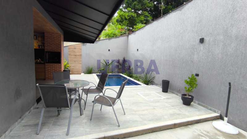 747ce4df-fff4-48f1-b727-814004 - 12